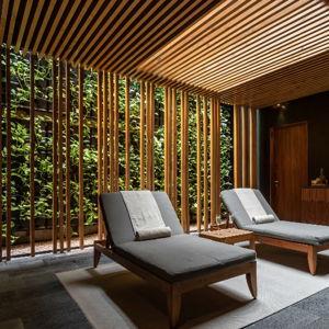60-Minute Couples Massage
