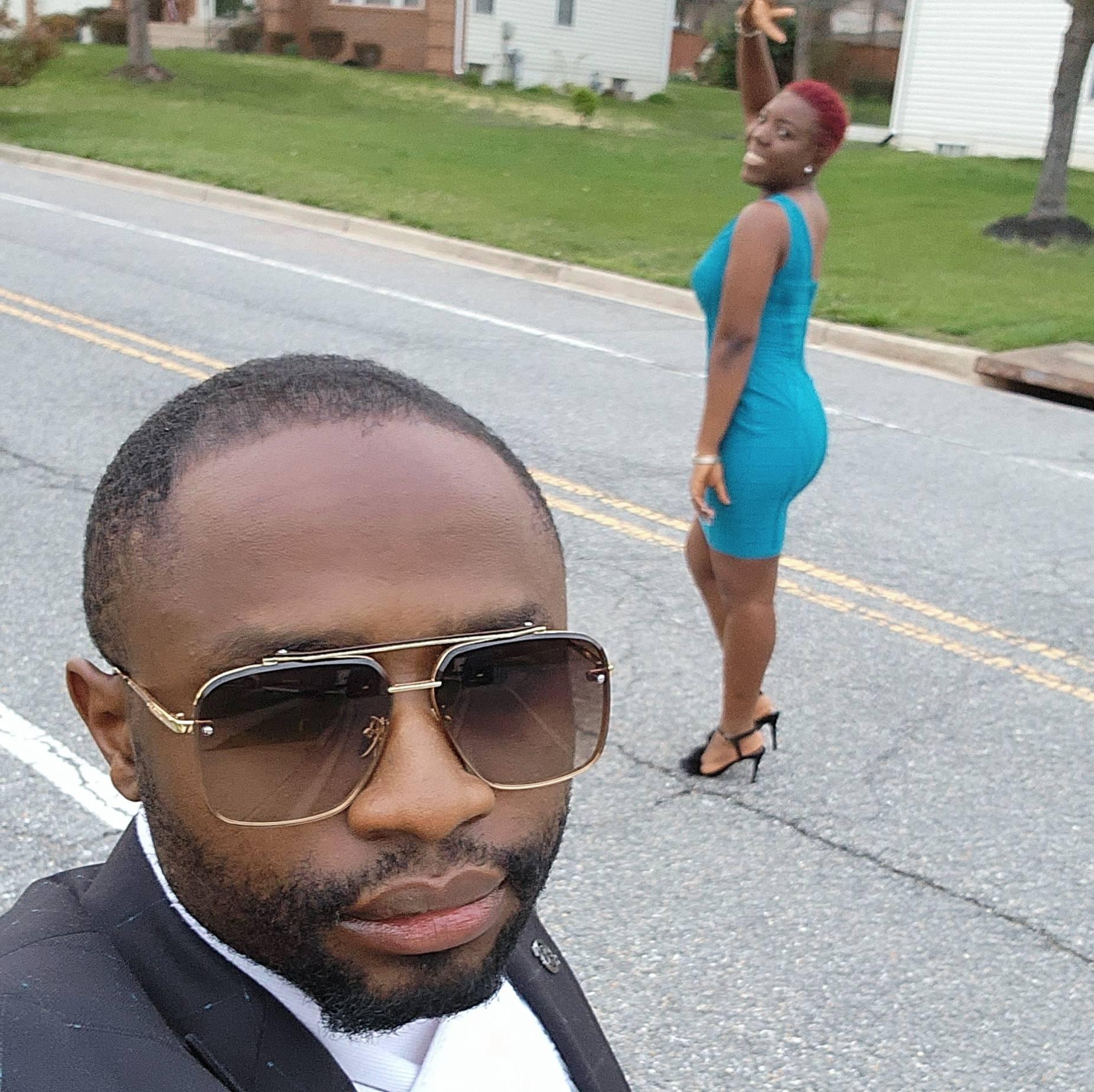 THE PHOTO BUMP LADY