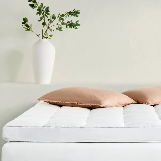 King Premium Cooling 4" Dual Layer Memory Foam Mattress Topper - Casaluna™