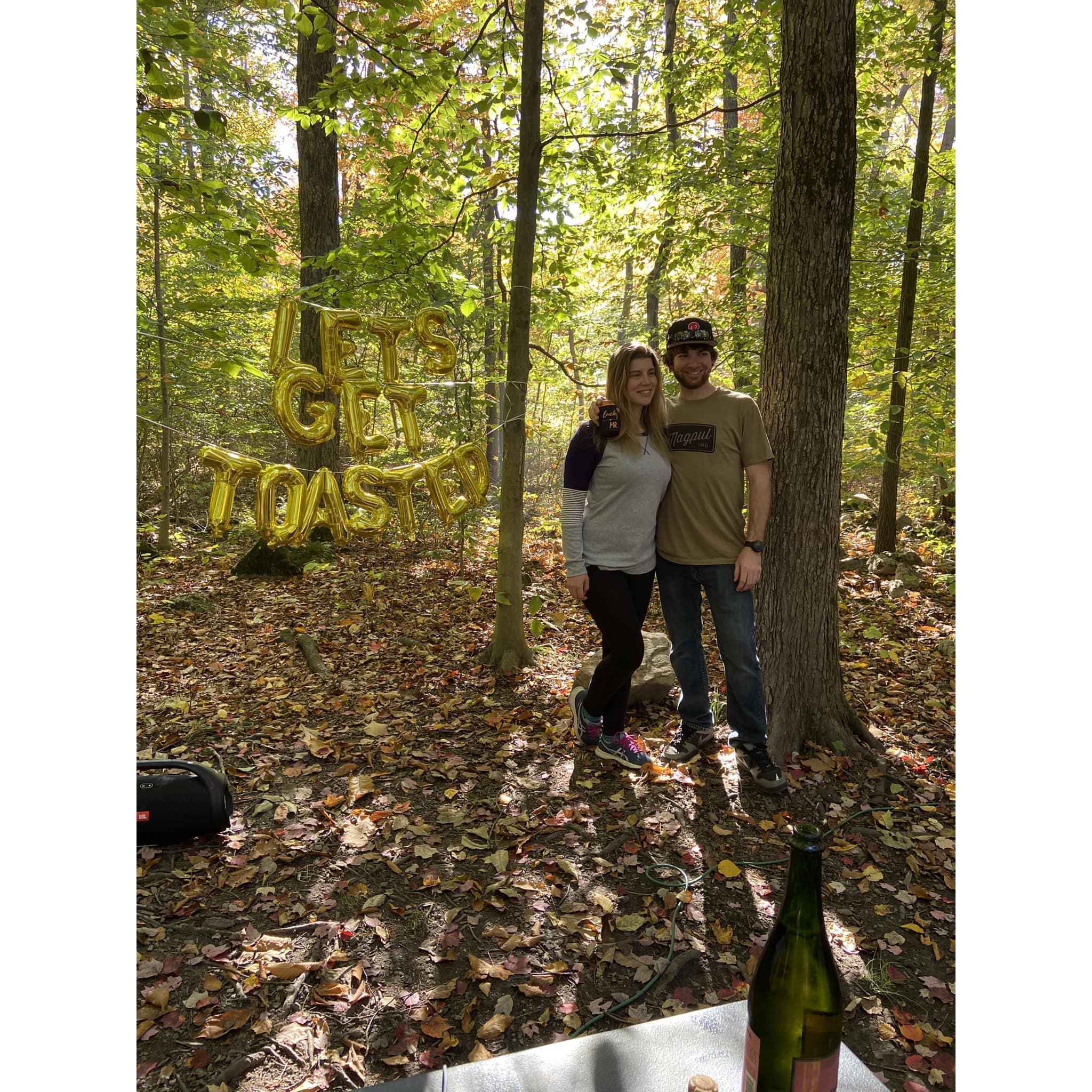 Engagement camping.