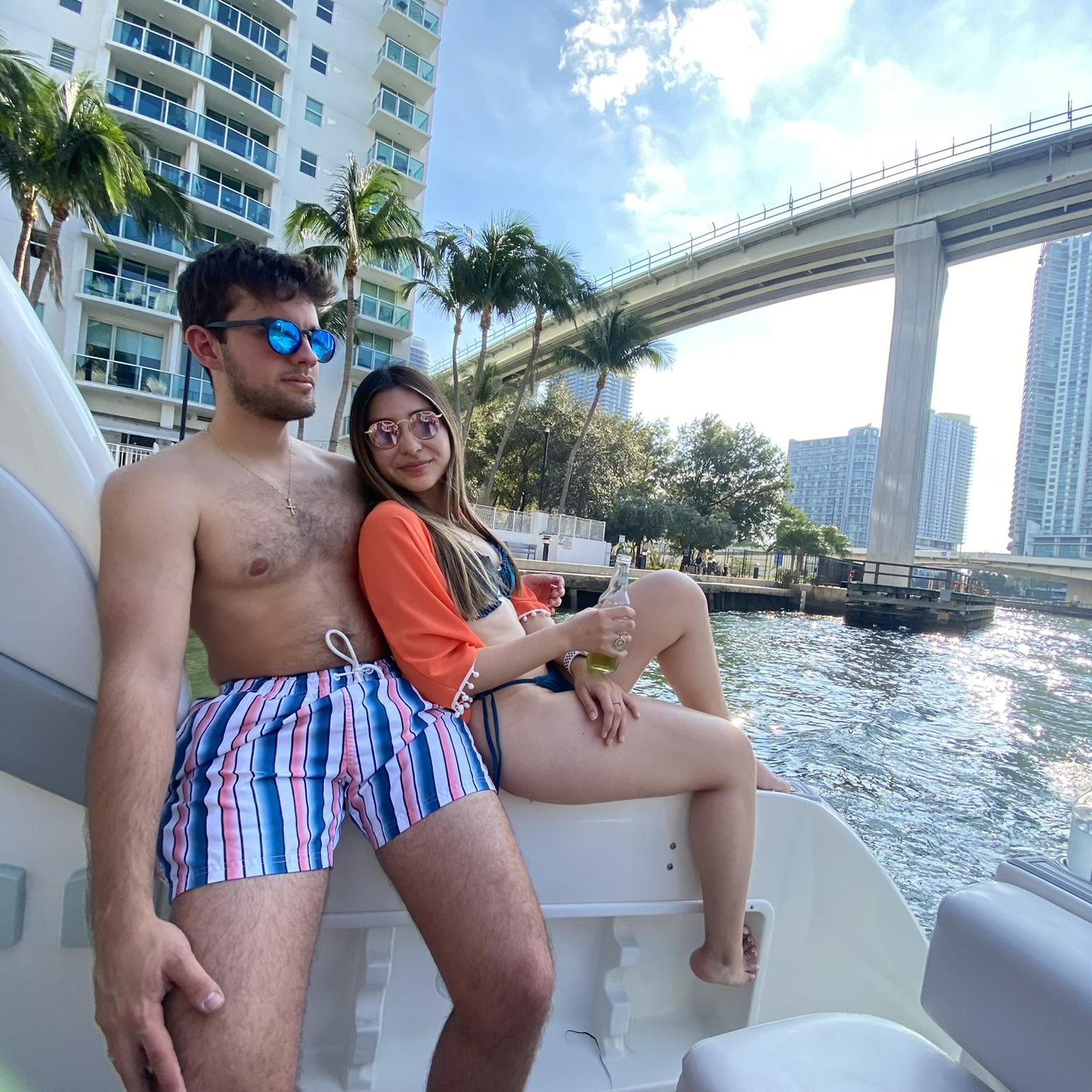 26/02/2023
Quique y Jessica en su primer boat juntos!