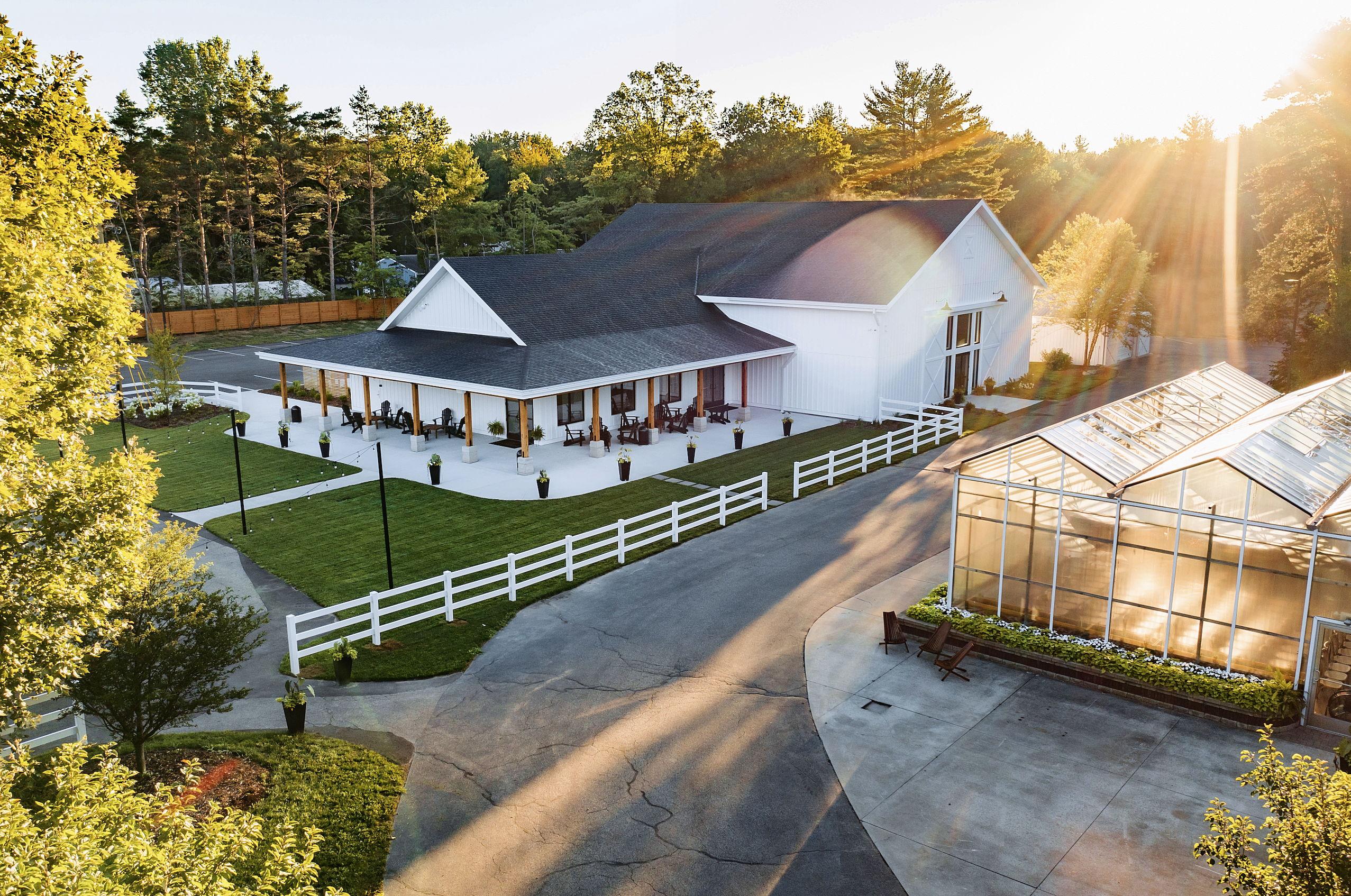 The Wedding Website of Emily Baswell and Lou Plascencia