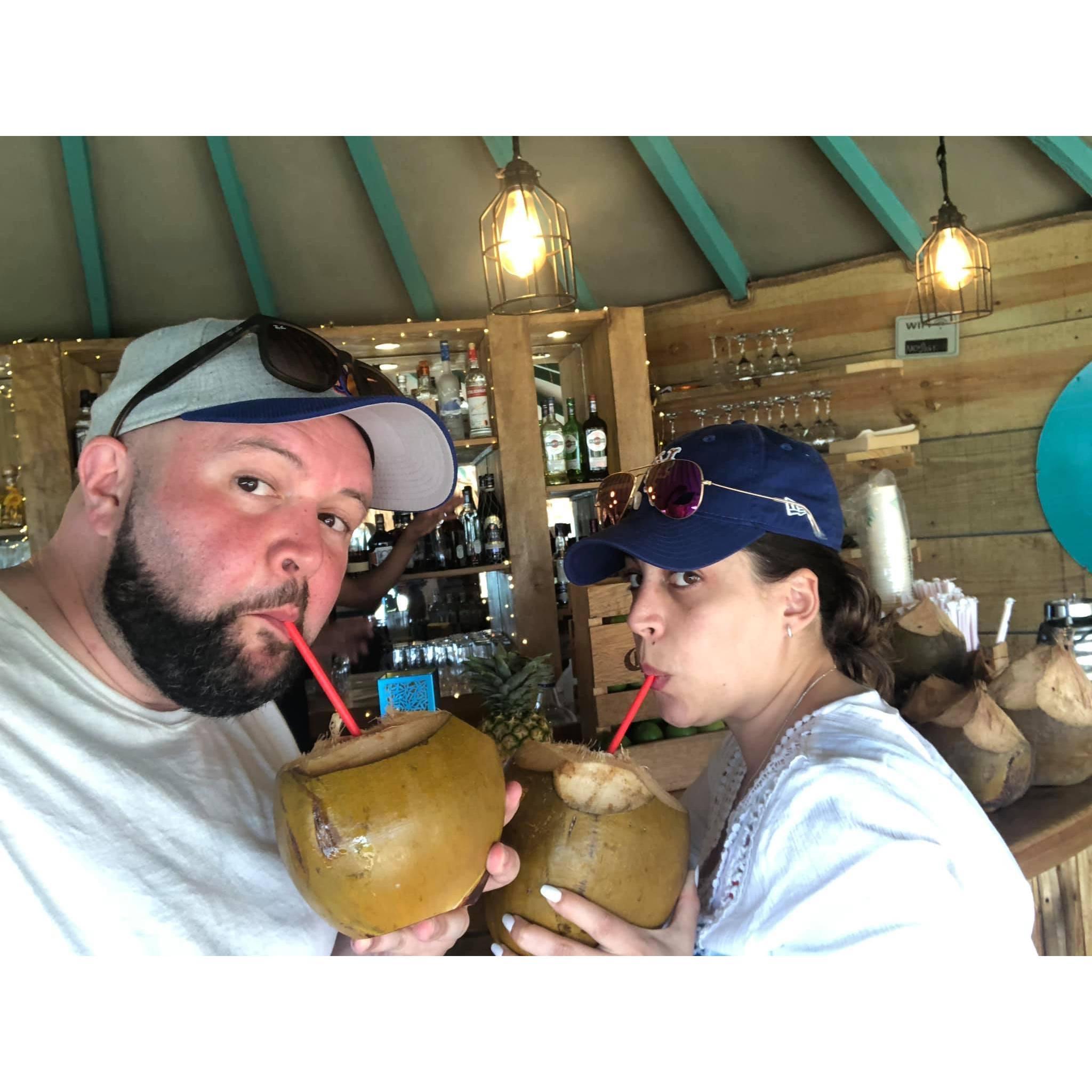 Dos Coco Locos