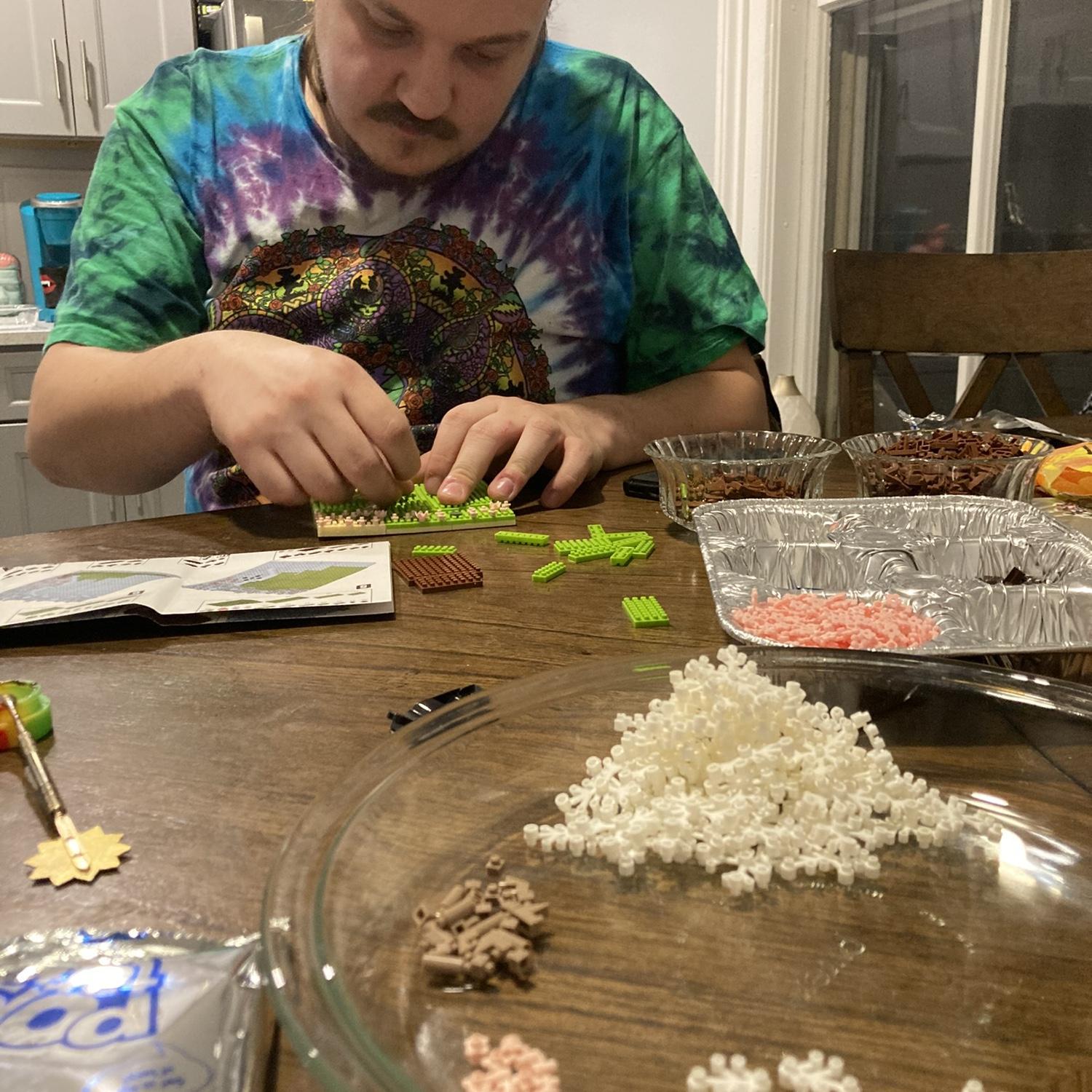 Building the worlds smallest legos