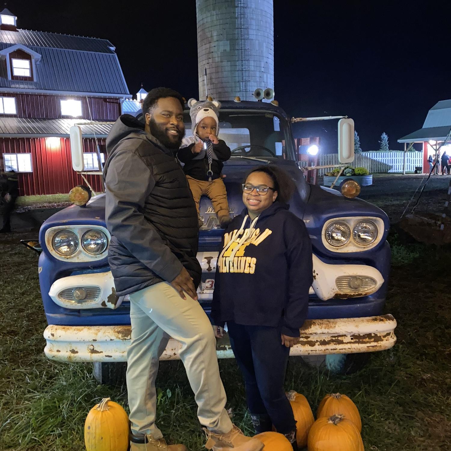 Our first pumpkin patch visit in Missouri