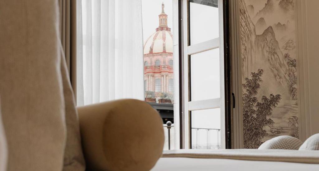 The Wedding Website of Alejandro De la Cruz and Marbella Garza