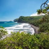 Hike: Pololu Valley or to the Green Sand Beach