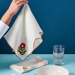 Floral Embroidered Napkin, Set of 4