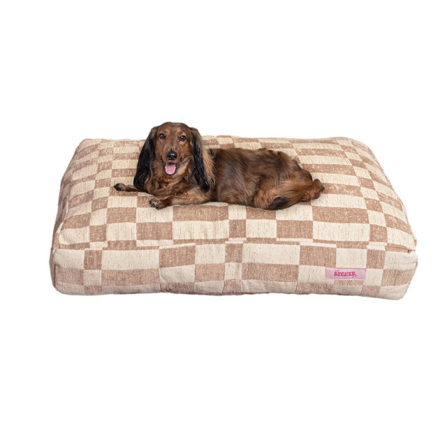THE LICKER STORE Mabel 49.5" x 31.5" Designer Modern Ultra Soft Reversible Plush Rectangular Pet Bed with Washable Cover, Oatmeal Check