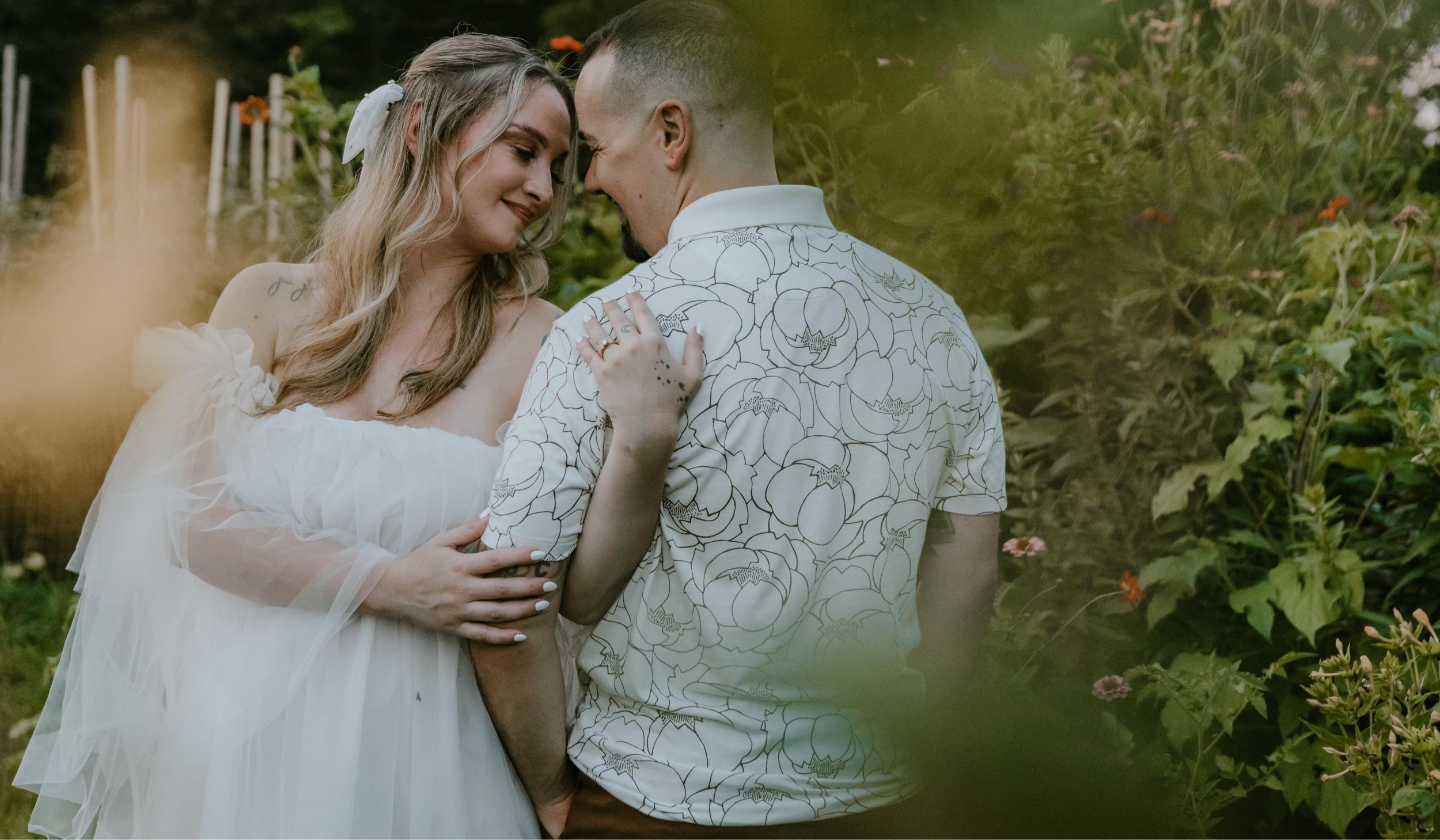The Wedding Website of Amy Gillen and Richard Ferraina