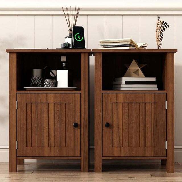 Furnify Farmhouse Nightstand Set of 2, Night Stand with Charging Station and USB Port, Modern Nightstand with Storage Shelf, Rustic Side Table with Open Space, Side Table for Bedroom, Walnut