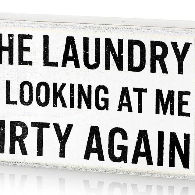 Farmhouse Laundry Room Decor Laundry Box Sign Funny Laundry Room Signs Rustic The Laundry Is Looking at Me Dirty Again Wood Box Sign for Home Bathroom Decoration, 5.5 x 6 x 1.77 Inches (Retro Color)