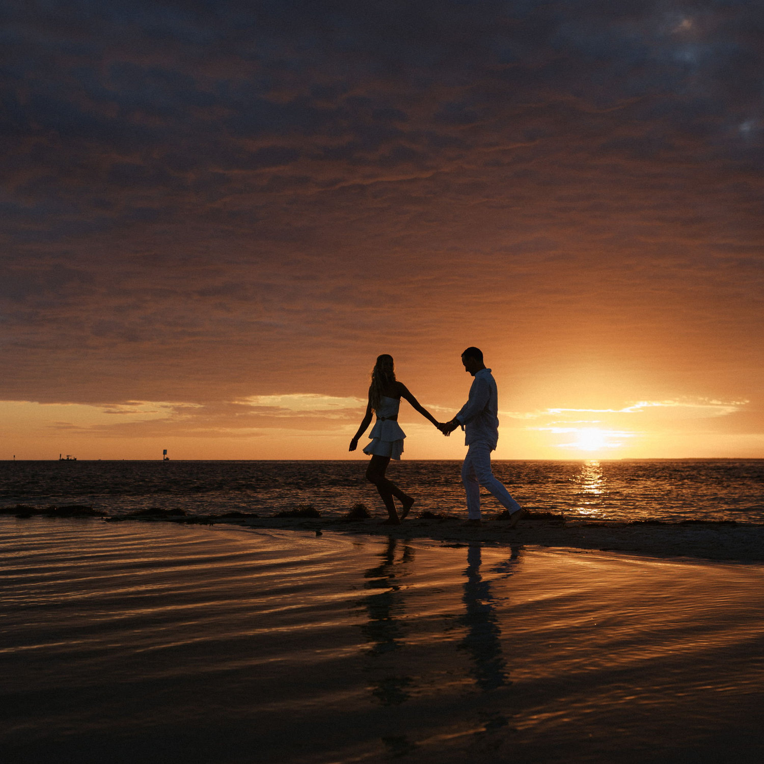 Sara and Michael engagement — photo e2158878