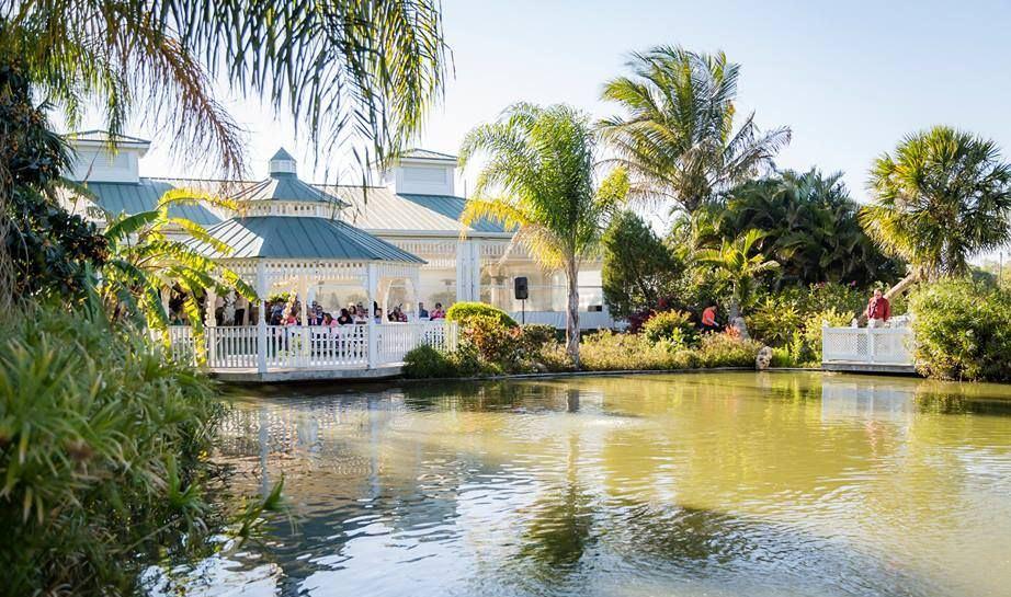 The Wedding Website of Megan Hackett and Kevin Connor