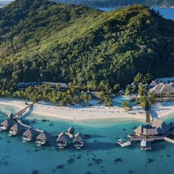 Honeymood Fund to Bora Bora!