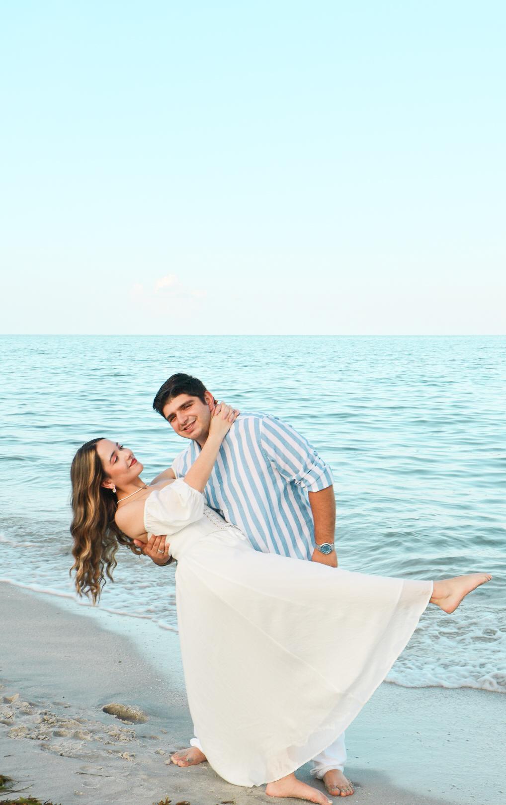 The Wedding Website of Roxana Herrera and Dariel Rodriguez