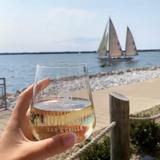 Shoreline Bar & Grille