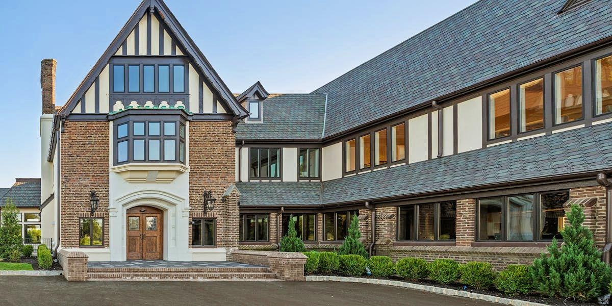 The Wedding Website of Janelle Worton and Andrew Checca