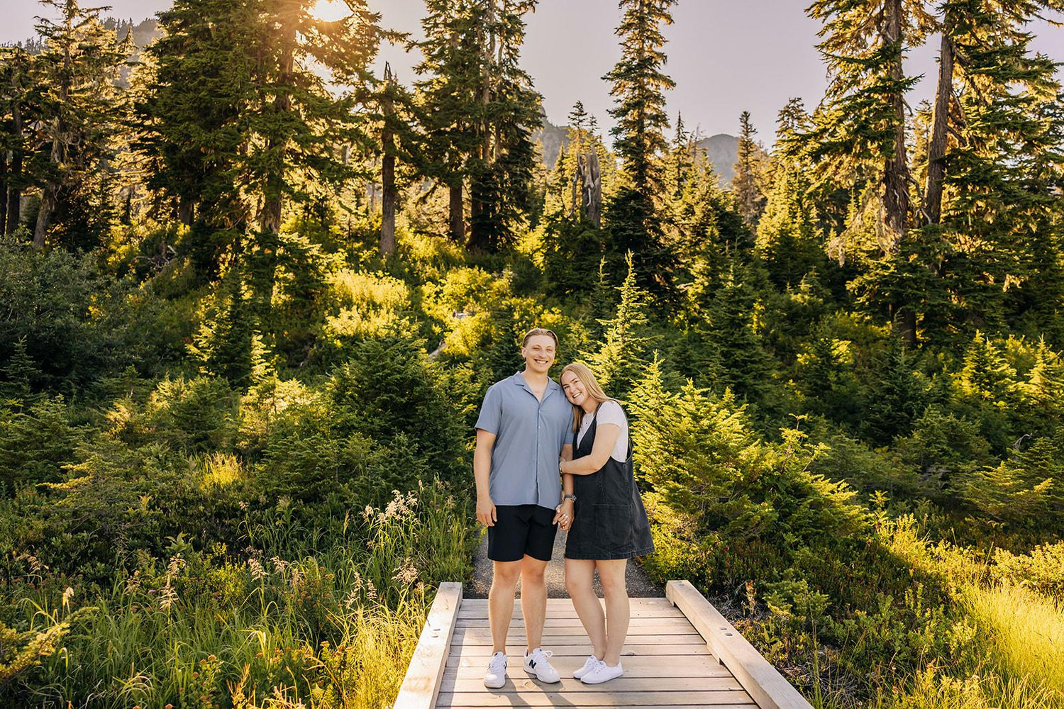 The Wedding Website of Lindsey Pogue and Mitch Bouma