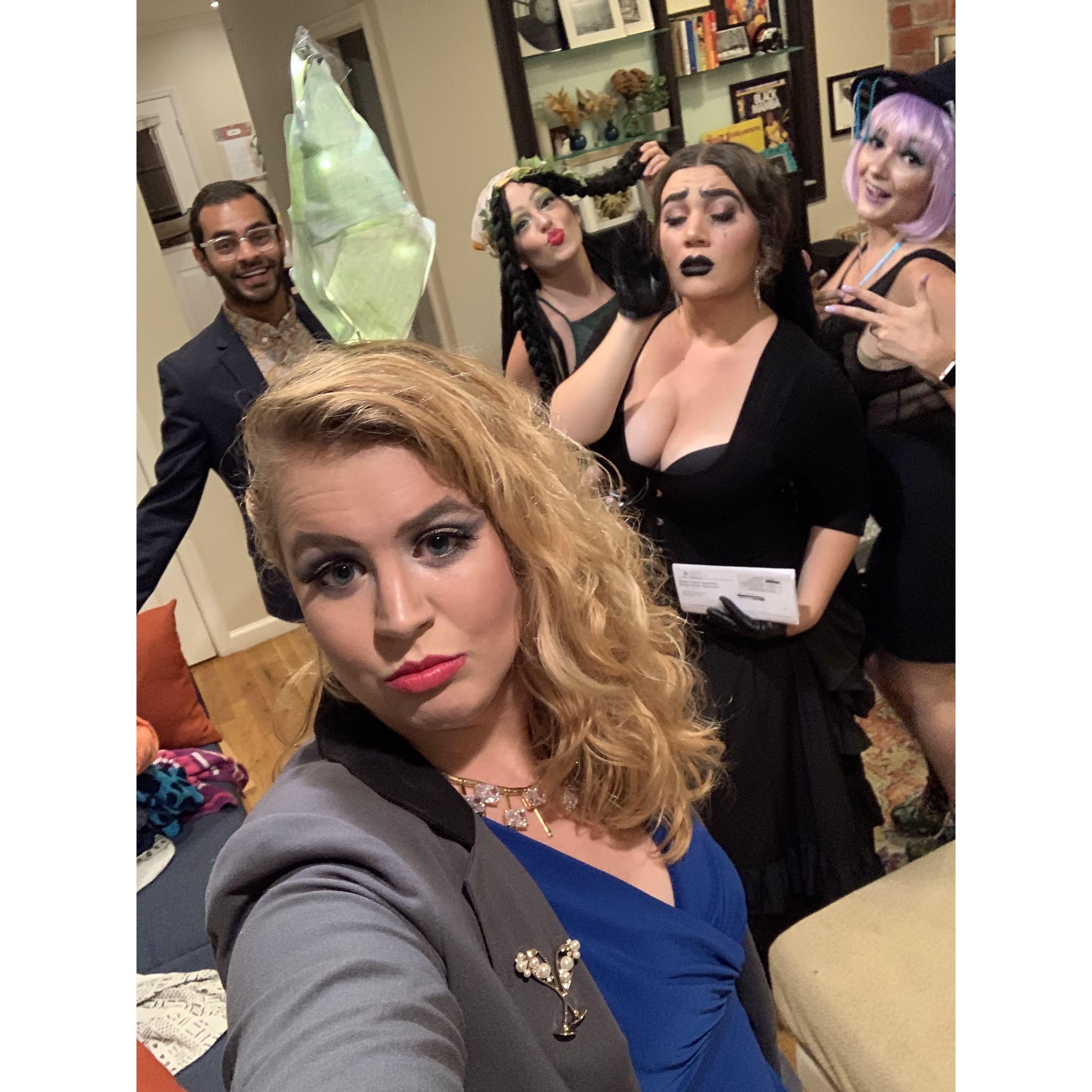 Roomie Drag Race Finale in lockdown