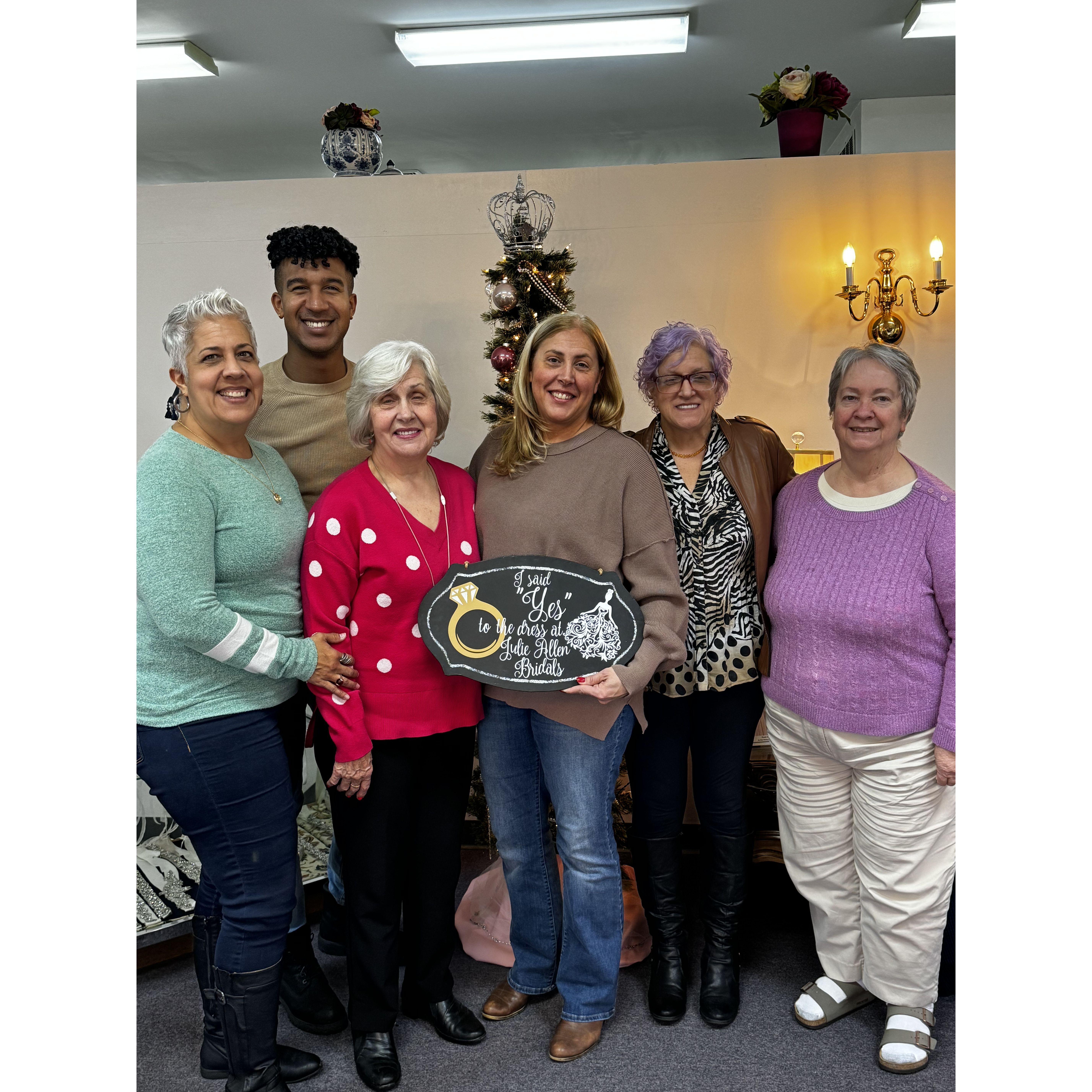 Kathy said "Yes" to the dress with her mom, Sean's mom, her sisters (and MOHs) , and nephew.
Sean's mom