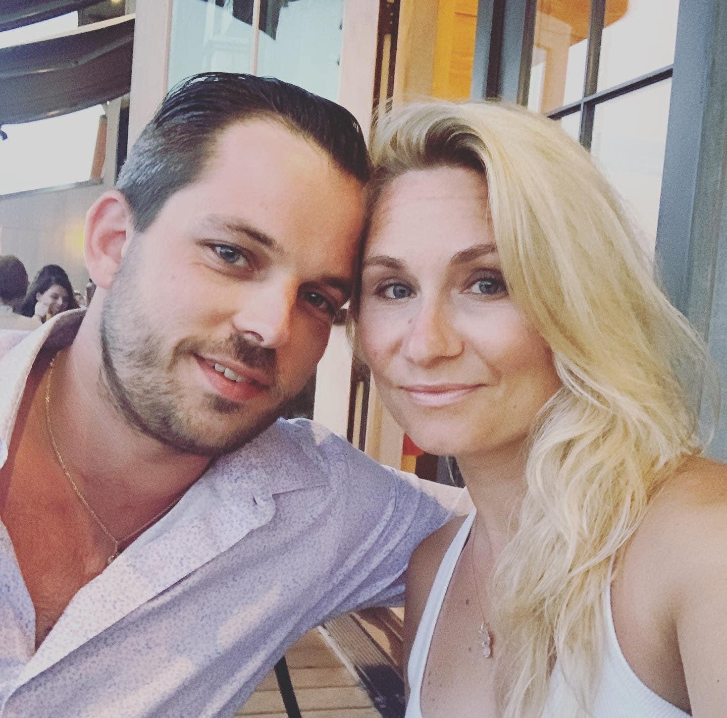 The Wedding Website of Jeanette Barber and Derek Bruno