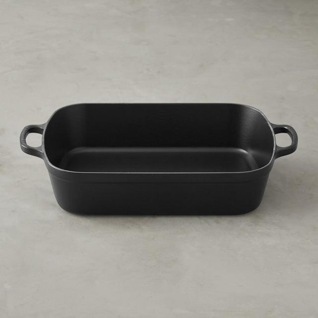 Le Creuset Signature Cast-Iron Large Rectangular Roasting Pan, Matte Black
