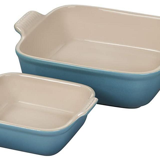 Le Creuset Stoneware Heritage Square Dishes, Set of 2, Caribbean, Small - 18 oz. & Medium - 2 qt. (PG0800S2-3517)