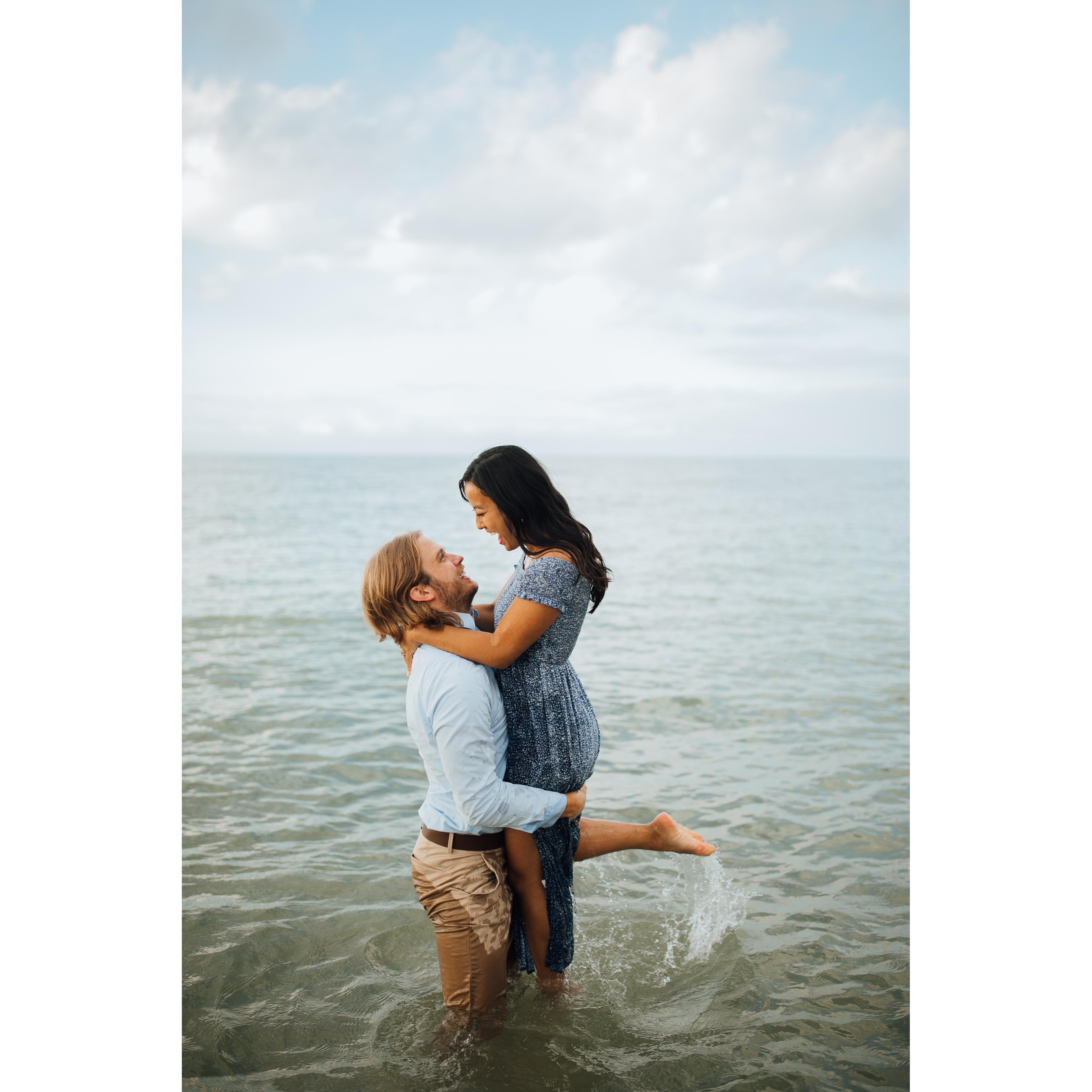 Engagement pictures at the Indiana Dunes National Park! Photos by @TaylorJ