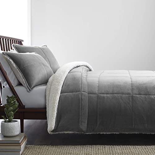 UGG Blissful Queen Coverlet - 92W X 96L, Seal