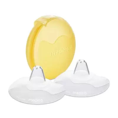 Medela Contact™ 24mm 2-Pack Nipple Shield with Case