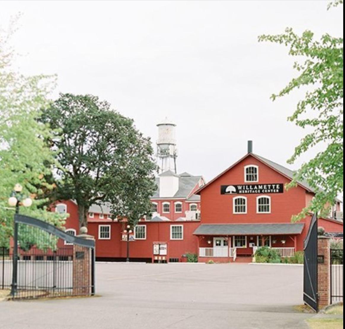 The Wedding Website of Kiana Lund and Grant Vanden Berg