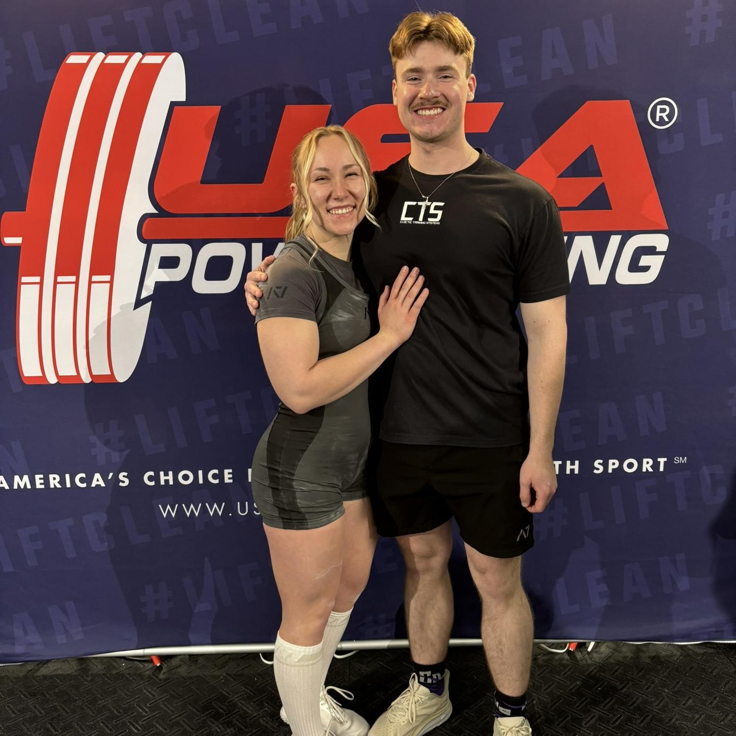 Maggy's first powerlifting meet!