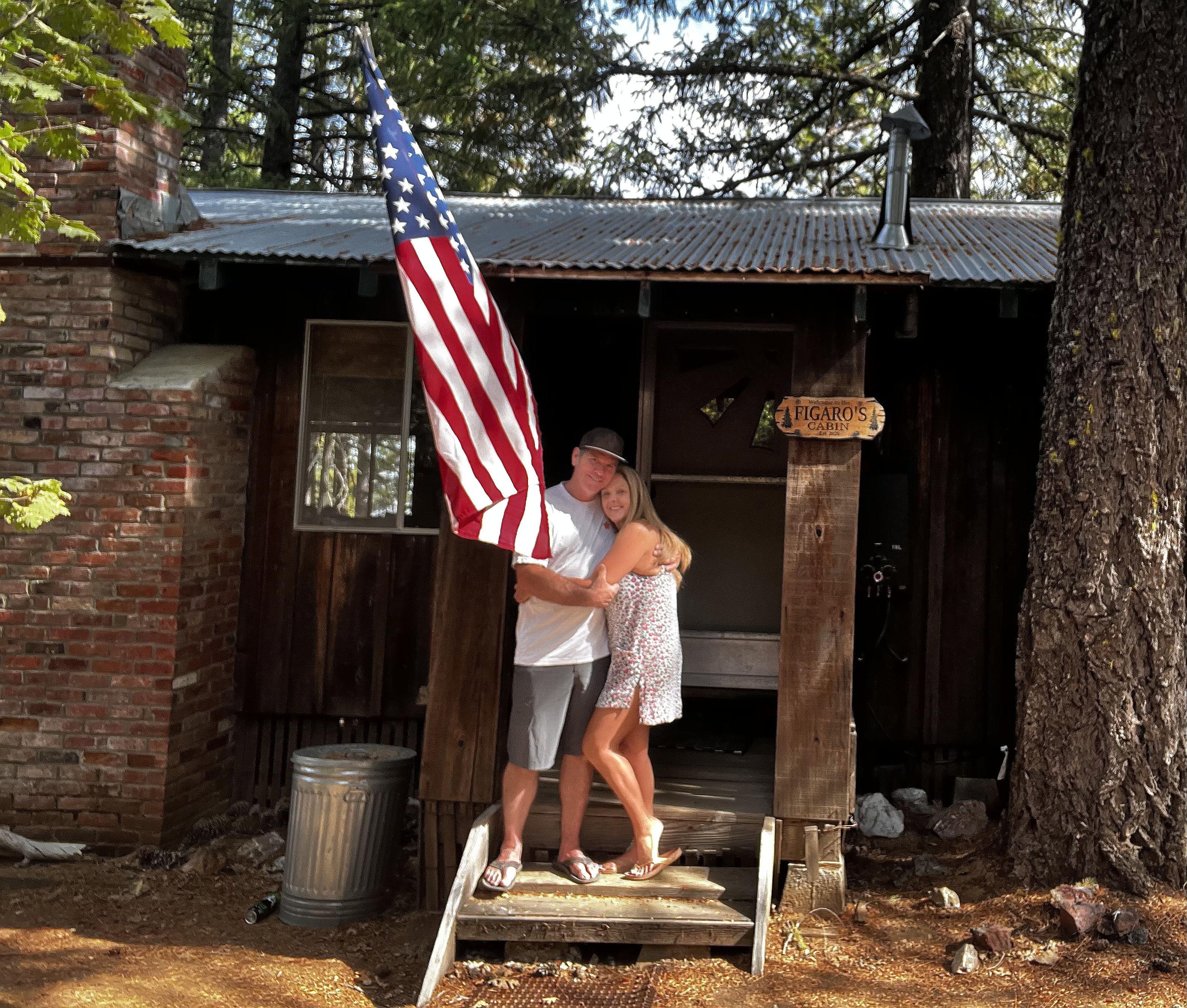 The Wedding Website of Corinne Belvel and Dan Figaro