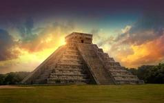 Chichén-Itzá Pyramids