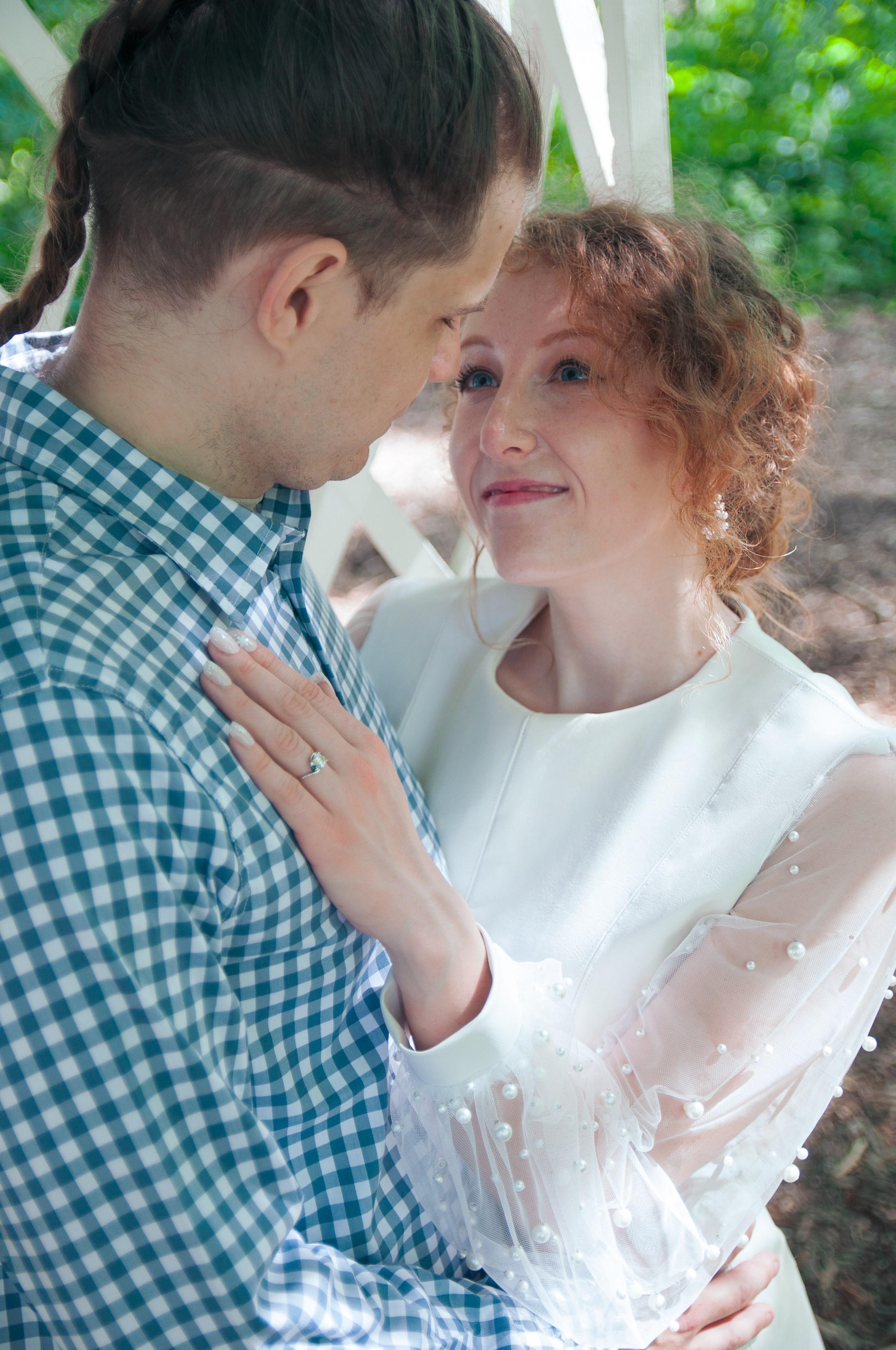 The Wedding Website of Kelly Roth and Dylan McDonald