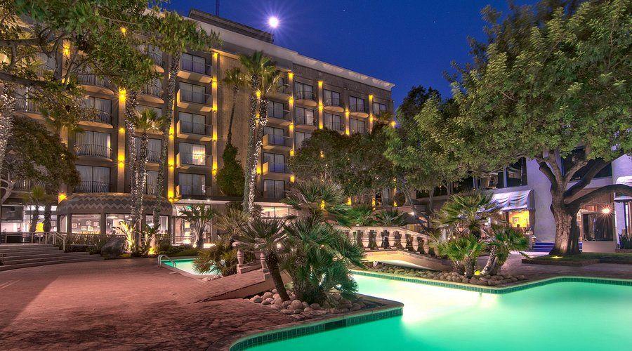 The Wedding Website of Sean Meehan and Elizabeth Figueroa