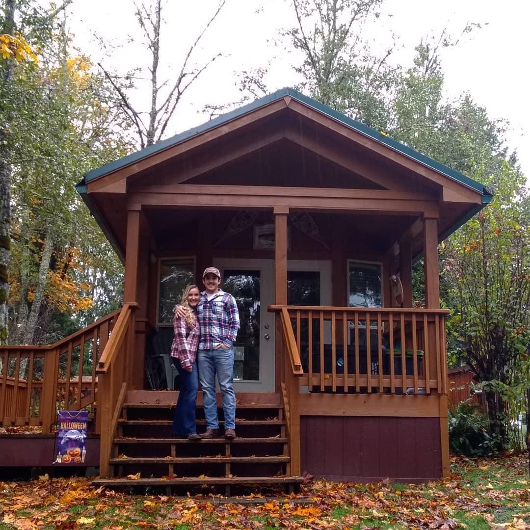 WA: 🏔️ Our first “together rental” and big move from TN > WA…