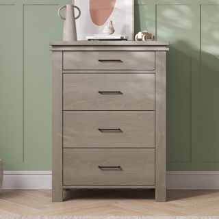 Child Craft Denman 4-Drawer Chest