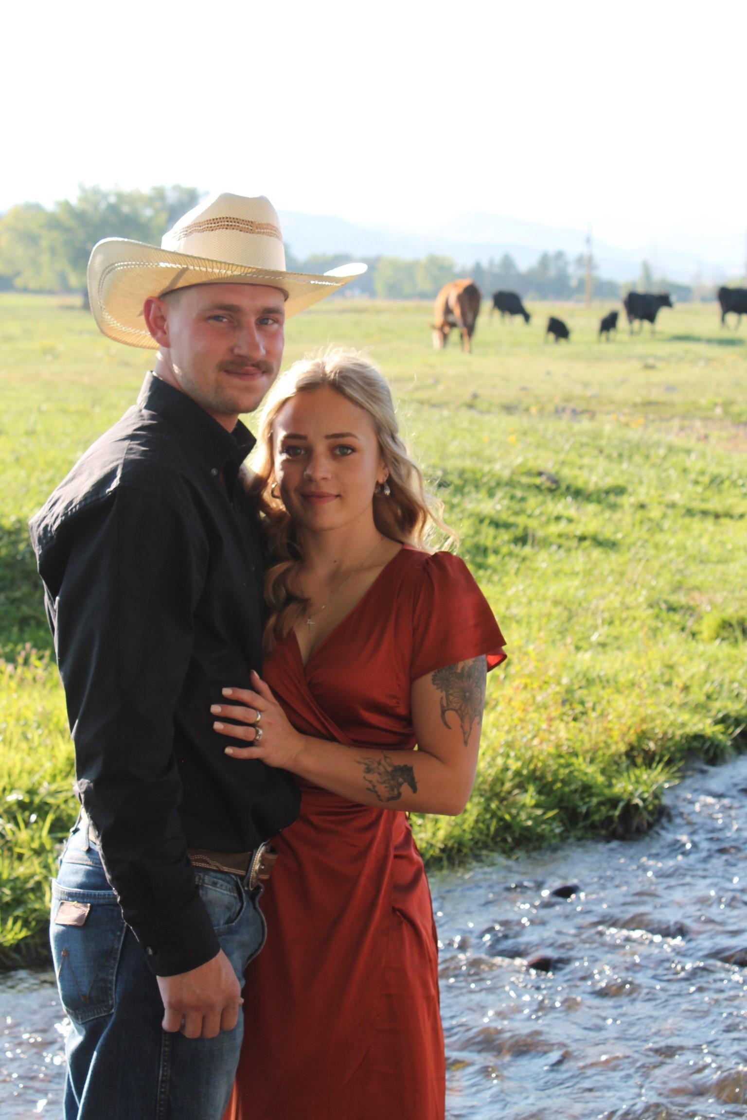 e2725727-50b4-482e-8b2d-b716f4abc464