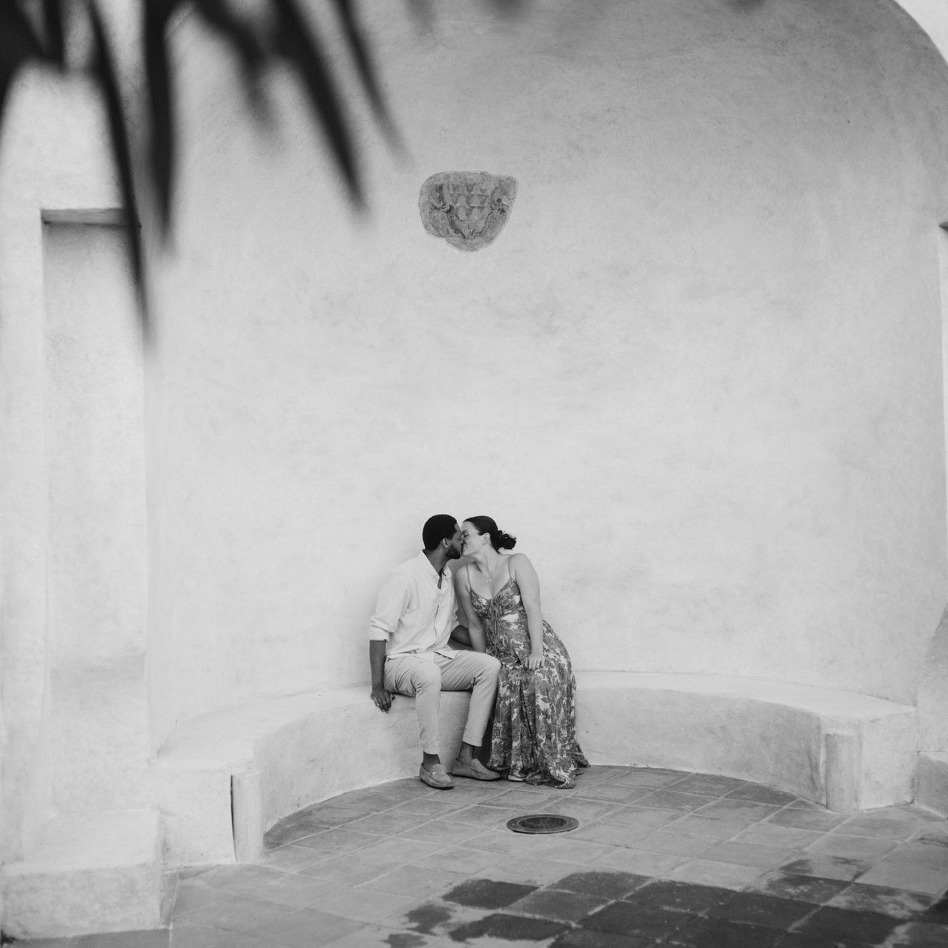 Engagement photos in Villa Rufolo, Ravello