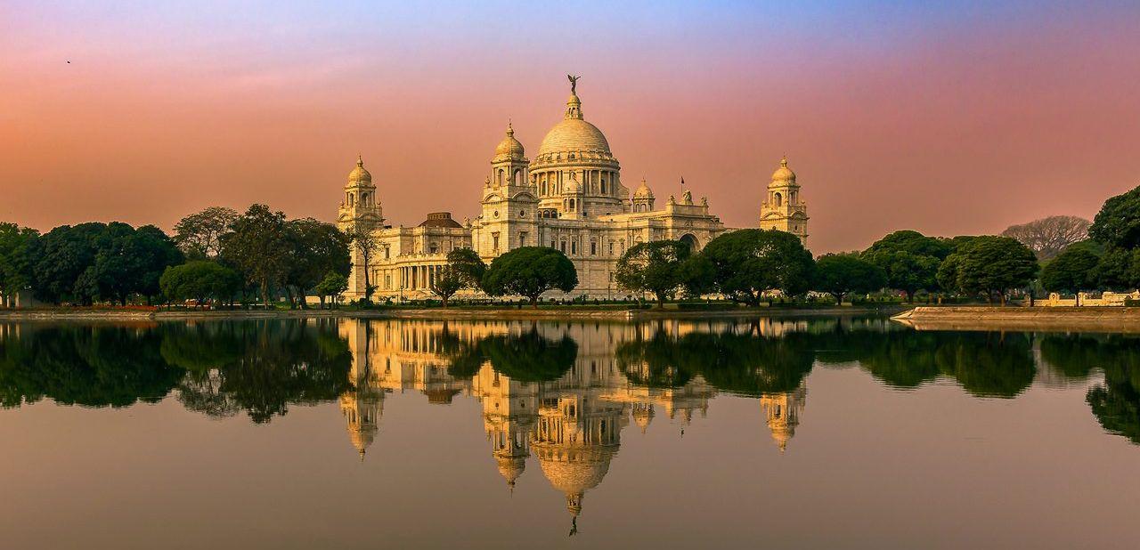 The Wedding Website of Aman Kedia and Shradha Kapoor