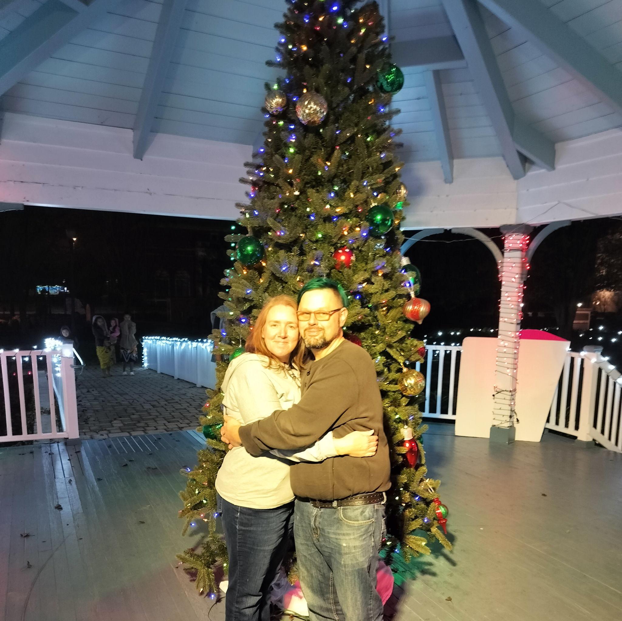 This started a tradition for us. Jeffersonville's Christmas tree is half way between our houses.