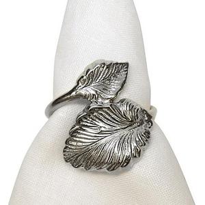 Leaf Motif Napkin Ring in Silver