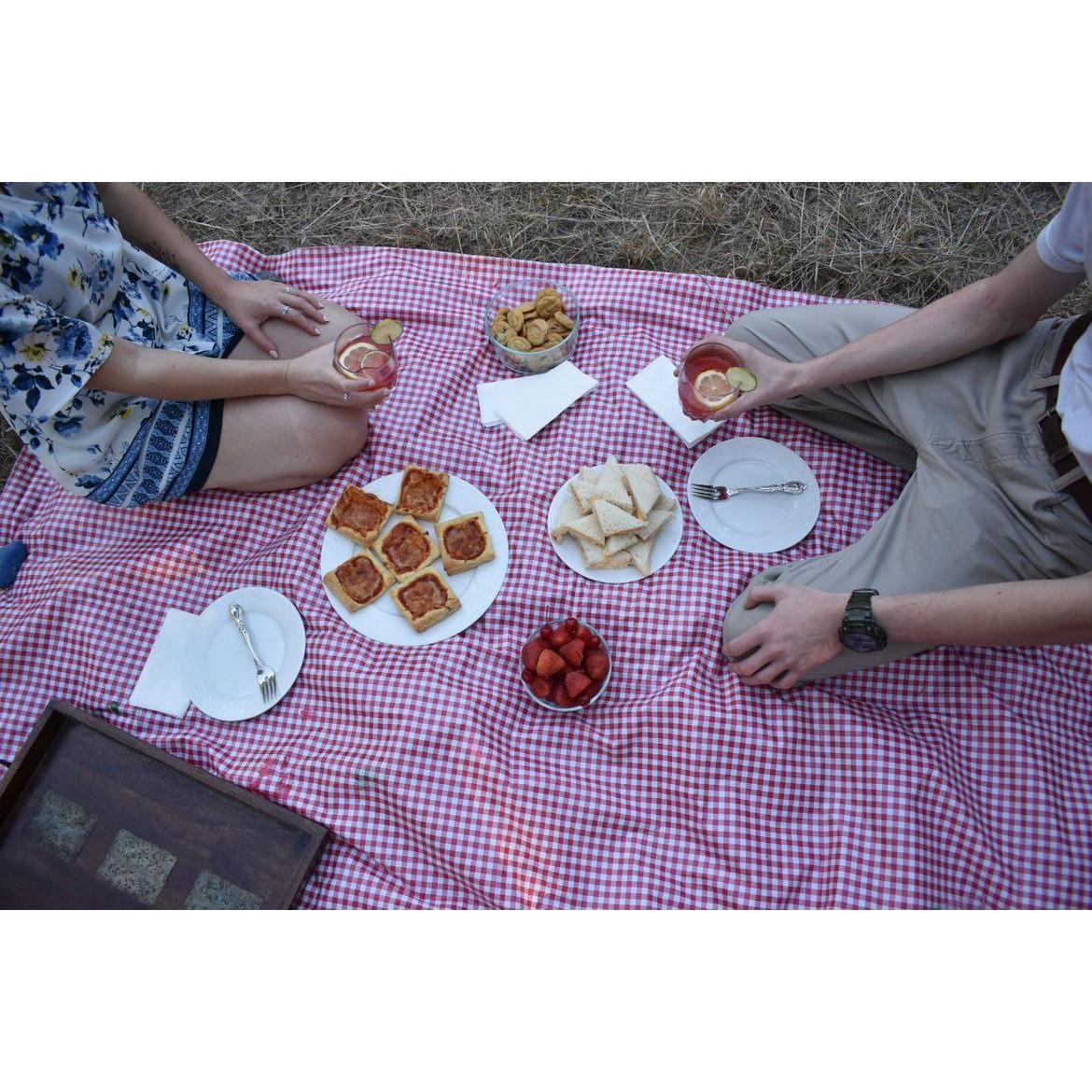 The picnic was FANTASTIC. Shout out to his sisters and mom for this one. Y'all are incredible.