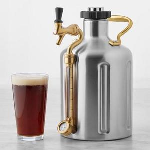 GrowlerWerks Growler, 128-Oz.