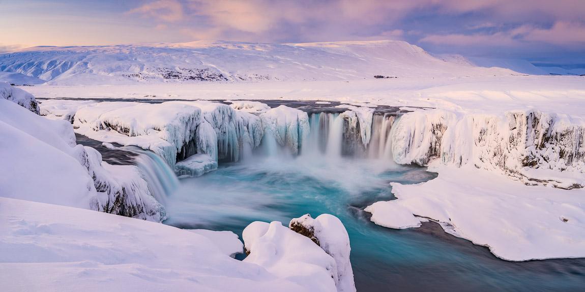 The Wedding Website of Ashton Searing and Bray Moll