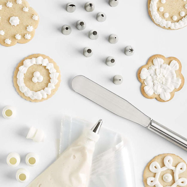 50-Piece Decorating Kit