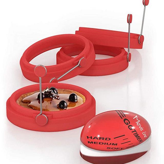 4 Egg Rings and Egg Timer Set, Red Pancake Molds Made of Food-Grade Silicone for Fried Eggs, Homemade Omelets, Frittatas, and Crumpets – Flippy Cooking Forms Suitable as Round Muffin Shapers