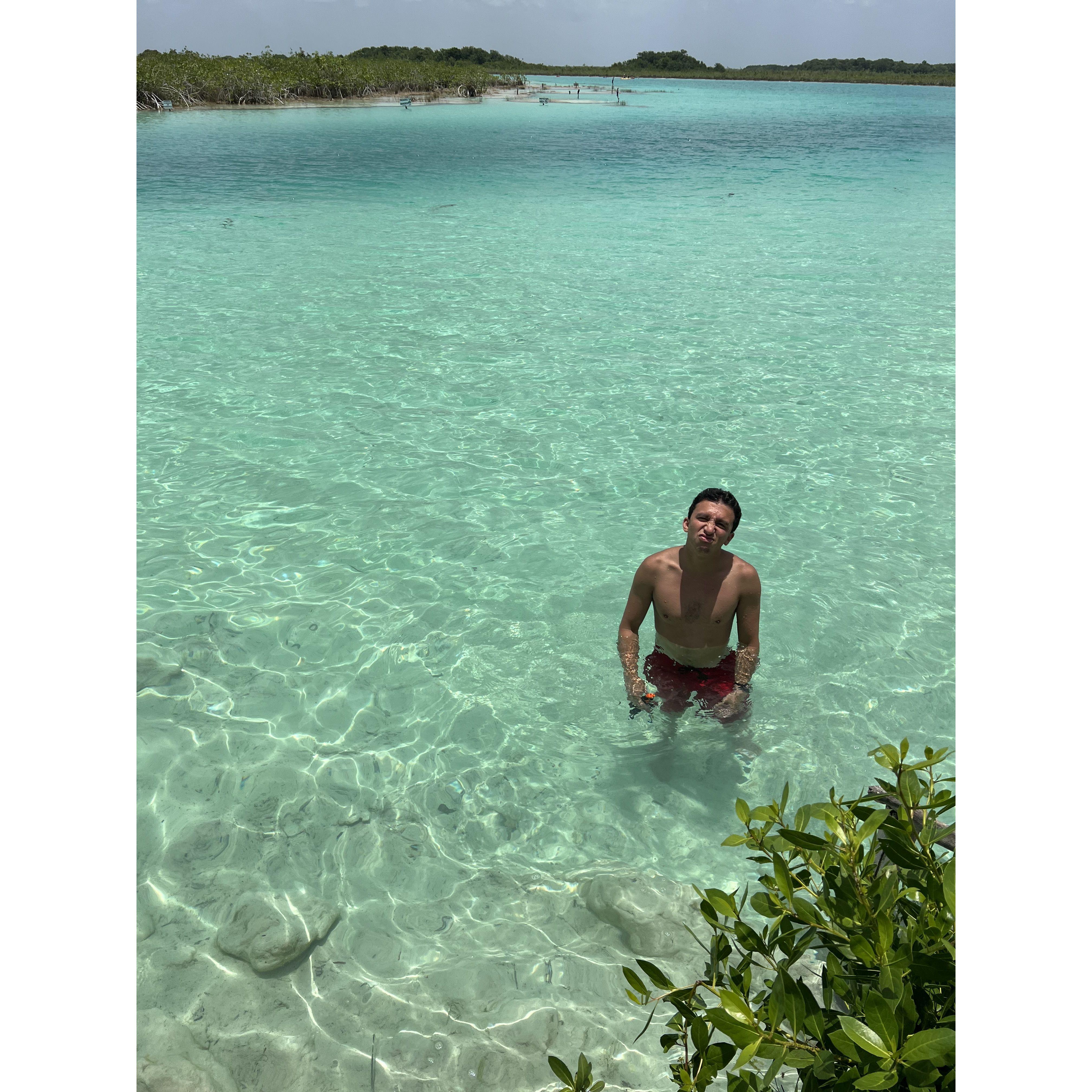 Exploring the crystal clear waters of Bacalar Lagoon | Mexico